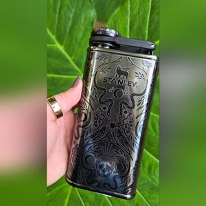 Stanley Deadly Damask Flask NIB Halloween 2025 Release